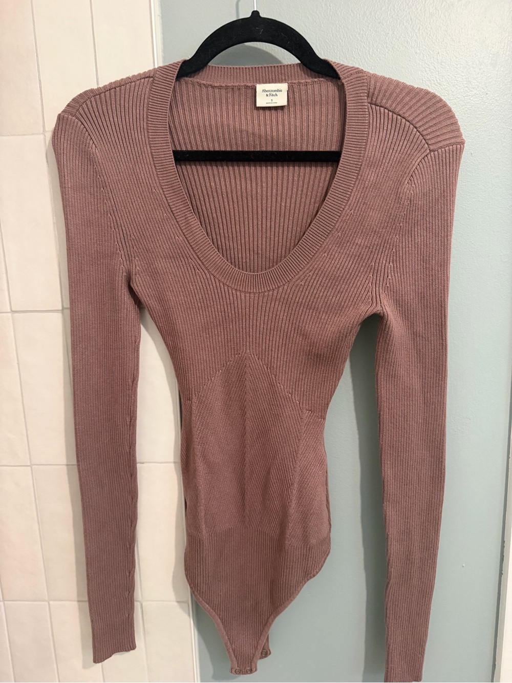 Ribbed Scoop Neck Bodysuit Sweater - brown